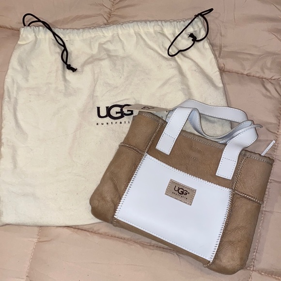 UGG MINI GRAB tote - Picture 1 of 9